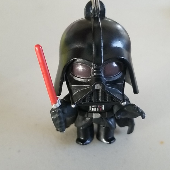 2 Star Wars key chains - Picture 3 of 3